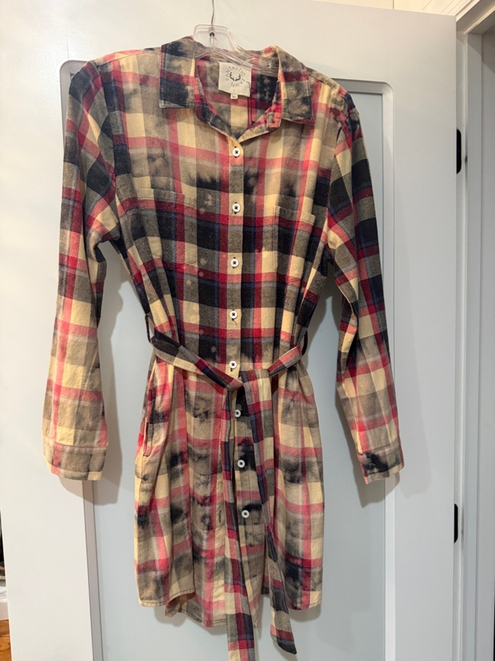 Fantastic Fawn brand Plaid Flannel Button-Up Shirt Dress with Waist Tie.  NWT.